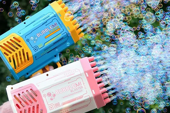 2 Bubblemi blasters in use